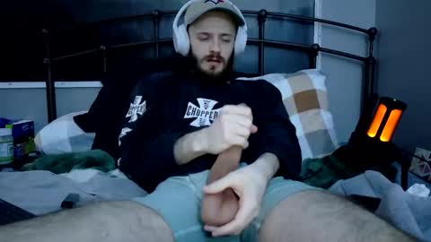 Snapshot of digbicknik chatting on 03.05.25 digbicknik online show from 03.05.25