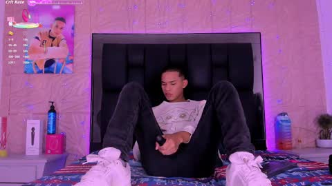 Snapshot of dilam_alfonzo chatting on 09.18.25 Dilan online show from 09.18.25