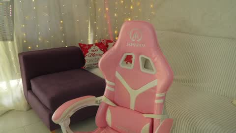 Snapshot of dilara_foxx chatting on 12.09.24 Dilara online show from 12.09.24