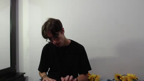 Snapshot of dio_star chatting on 11.13.25 Dio online show from 11.13.25