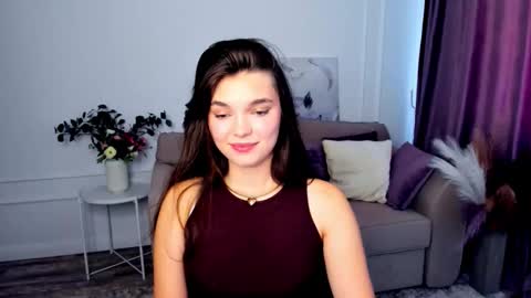 Snapshot of divineamour chatting on 10.01.25 Hannah online show from 10.01.25