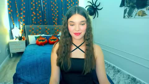 Snapshot of divineamour chatting on 10.14.25 Hannah online show from 10.14.25