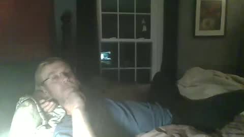 Snapshot of dixhexus chatting on 01.01.25 Chris Williams online show from 01.01.25