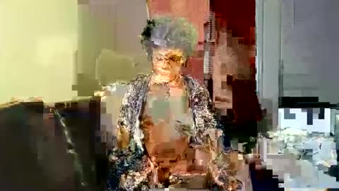 Snapshot of dizzinsweatyy chatting on 02.16.25 dizzinsweatyy online show from 02.16.25