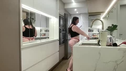 Snapshot of docehot1818 chatting on 10.27.25 Ctia But I prefer to be called DOCE online show from 10.27.25