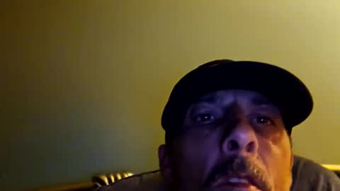 Snapshot of dogbone999081 chatting on 10.08.25 dogbone999081 online show from 10.08.25