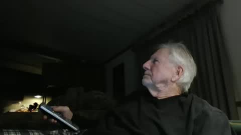 Snapshot of doingmyself69 chatting on 02.28.25 doingmyself69 online show from 02.28.25