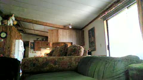 Snapshot of doingmyself69 chatting on 09.18.25 doingmyself69 online show from 09.18.25