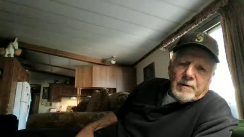 Snapshot of doingmyself69 chatting on 10.06.25 doingmyself69 online show from 10.06.25