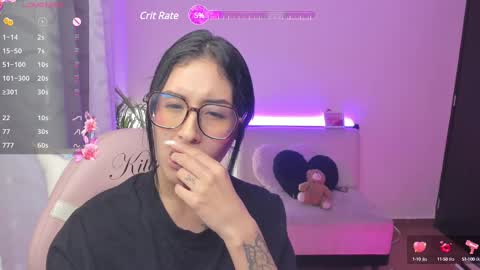 Snapshot of doll_waif chatting on 03.06.25 veronica  Independent model online show from 03.06.25