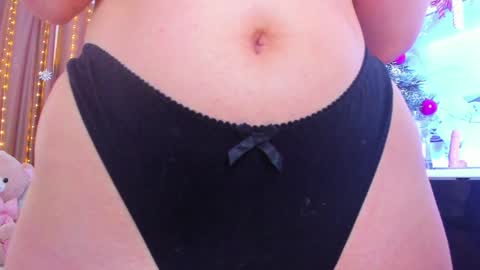 Snapshot of dollyiaa chatting on 01.02.25 Dollya online show from 01.02.25