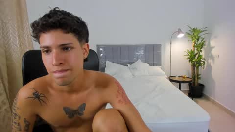 Snapshot of domi_master chatting on 02.18.25 MASTER online show from 02.18.25