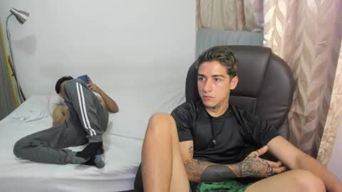 Snapshot of domi_master chatting on 09.22.25 MASTER online show from 09.22.25