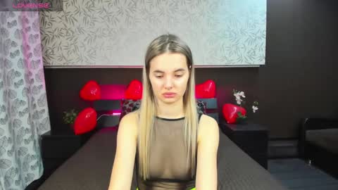 Snapshot of donnaaa_evans chatting on 02.20.25 Donna On GMT2 Mon-Fri 3-9 AM online show from 02.20.25