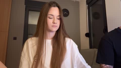 Snapshot of double_sun chatting on 09.20.25 Alice and Mark online show from 09.20.25