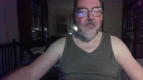 Snapshot of doxoebloke68 chatting on 10.19.25 doxoebloke68 online show from 10.19.25