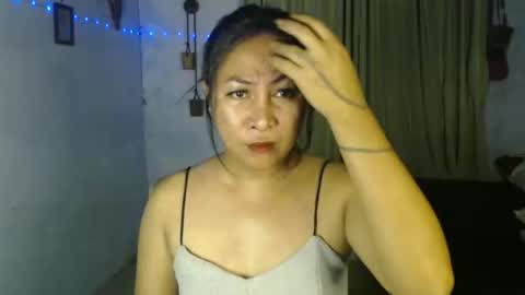 Snapshot of doyouwantme143 chatting on 10.14.25 doyouwantme143 online show from 10.14.25