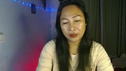 Snapshot of doyouwantme143 chatting on 10.29.25 doyouwantme143 online show from 10.29.25