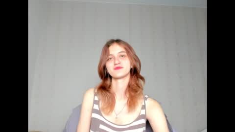 Snapshot of dreamy_pollyyy chatting on 10.17.25 dreamy_pollyyy online show from 10.17.25
