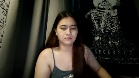 Snapshot of dreamycreamyst chatting on 12.21.24 dreamycreamyst online show from 12.21.24