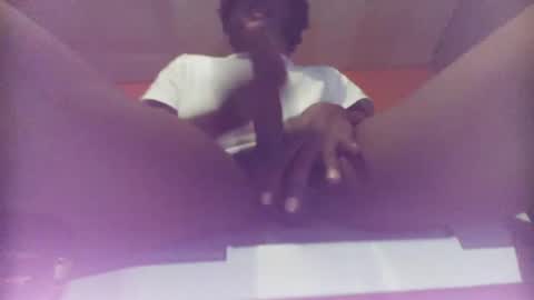 Snapshot of drkmelanin chatting on 09.27.25 B1GW1LLYDAGOAT online show from 09.27.25