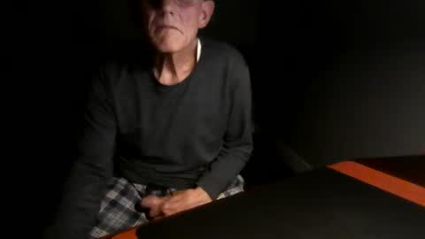 Snapshot of dubl55nikl chatting on 02.16.25 DublNikl online show from 02.16.25