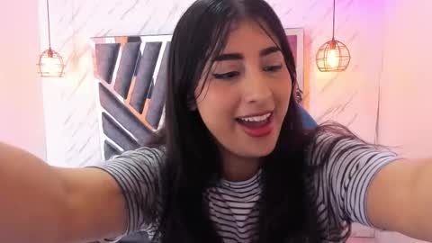 Snapshot of dulcinea77_ chatting on 11.02.25    online show from 11.02.25