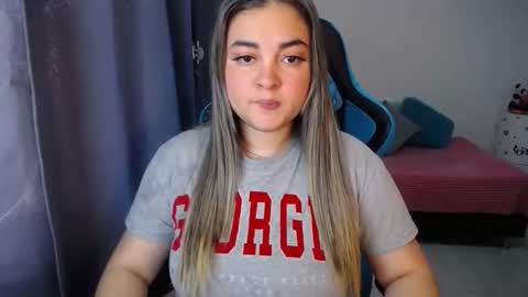 Snapshot of dumont_model chatting on 12.14.24 Nicole online show from 12.14.24