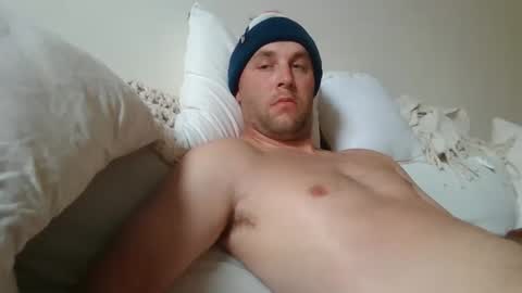 Snapshot of dustyroy09 chatting on 10.07.25 dustyroy09 online show from 10.07.25