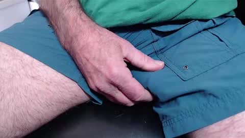 Snapshot of dvd4554 chatting on 03.09.25 gooodcam online show from 03.09.25