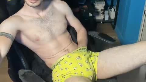 Snapshot of dvss_908 chatting on 03.07.25 turkish hot boy online show from 03.07.25