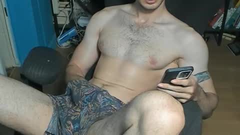 Snapshot of dvss_908 chatting on 09.23.25 turkish hot boy online show from 09.23.25