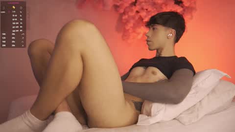 Snapshot of dwayne_xx chatting on 10.07.25 Dwayne xx online show from 10.07.25