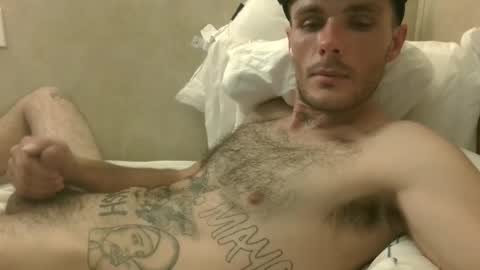 Snapshot of dylp400 chatting on 01.02.25 dylp400 online show from 01.02.25