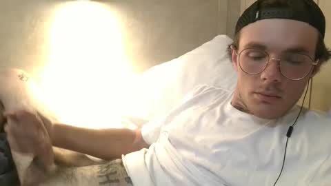 Snapshot of dylp400 chatting on 03.03.25 dylp400 online show from 03.03.25