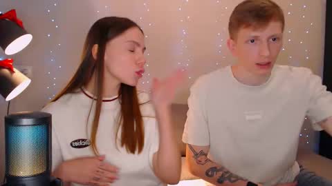 Snapshot of dyrinda chatting on 01.22.25 Julia and Dima online show from 01.22.25