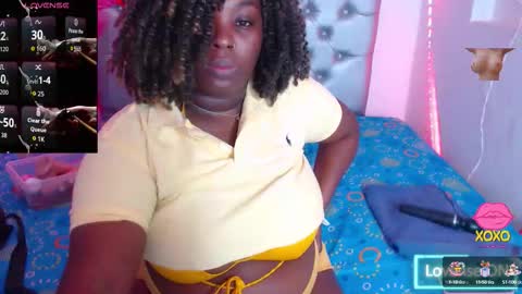 Snapshot of ebony_neighbormoans chatting on 10.18.25 LINA online show from 10.18.25