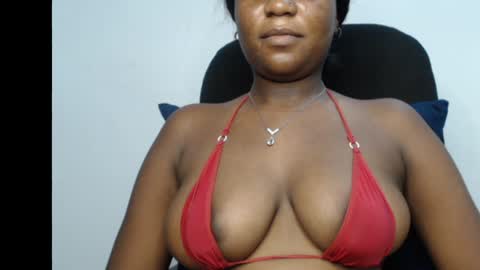 Snapshot of ebony_sexy_queen chatting on 01.25.25 Racheal online show from 01.25.25