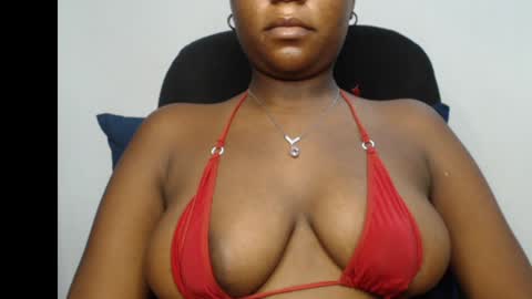 Snapshot of ebony_sexy_queen chatting on 01.26.25 Racheal online show from 01.26.25