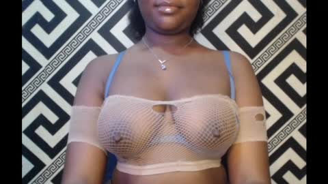 Snapshot of ebony_sexy_queen chatting on 02.18.25 Racheal online show from 02.18.25