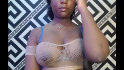 Snapshot of ebony_sexy_queen chatting on 02.19.25 Racheal online show from 02.19.25