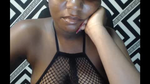 Snapshot of ebony_sexy_queen chatting on 03.07.25 Racheal online show from 03.07.25