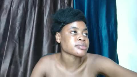 ebonypussy_xx online show from 10.15.25