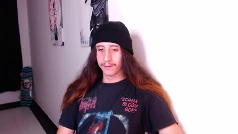 Snapshot of edward_chann chatting on 12.18.24 edward_chann online show from 12.18.24