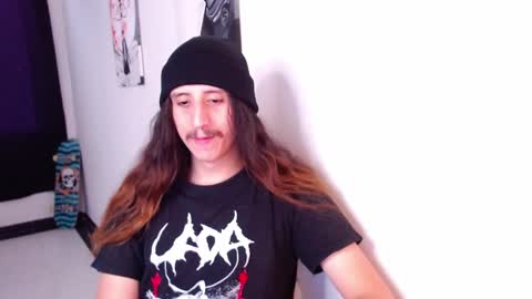 Snapshot of edward_chann chatting on 01.10.25 edward_chann online show from 01.10.25