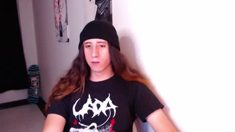 Snapshot of edward_chann chatting on 01.22.25 edward_chann online show from 01.22.25