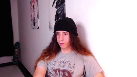 Snapshot of edward_chann chatting on 02.02.25 edward_chann online show from 02.02.25