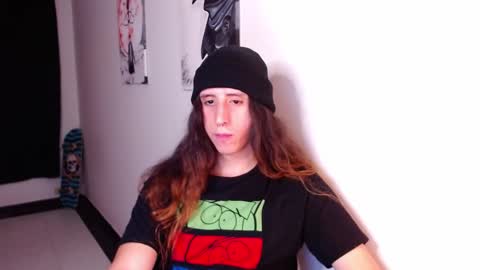 Snapshot of edward_chann chatting on 02.04.25 edward_chann online show from 02.04.25