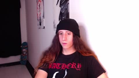 Snapshot of edward_chann chatting on 02.08.25 edward_chann online show from 02.08.25