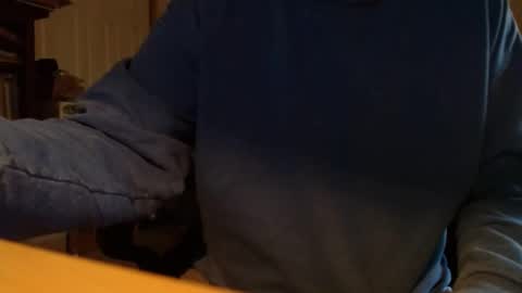 Snapshot of eeyoreeeyore chatting on 11.02.25 eeyoreeeyore online show from 11.02.25